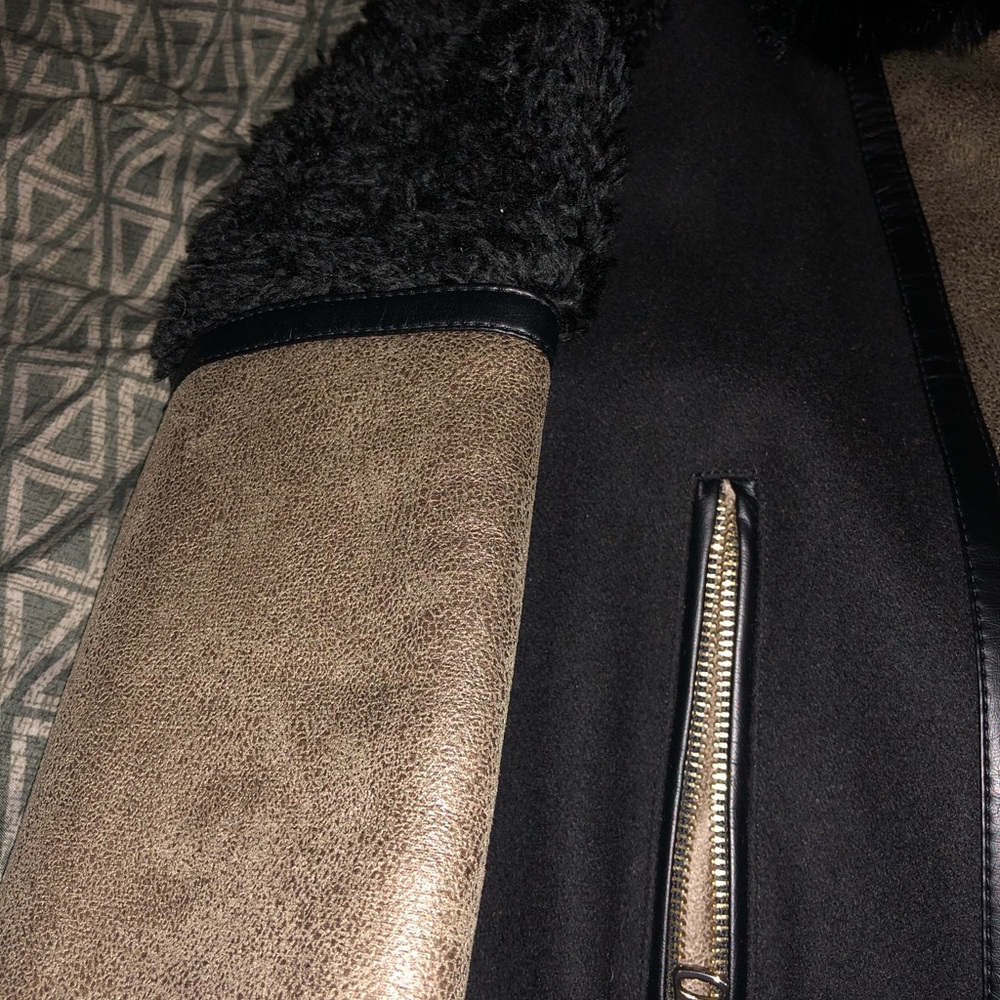 Jacket - Picture 6 of 8